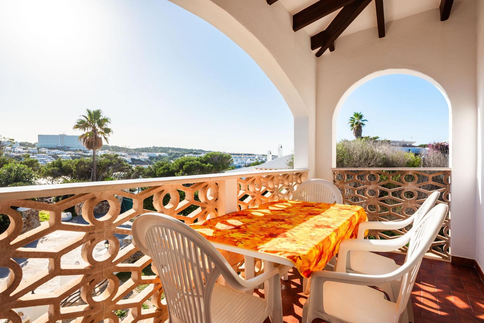 Apartment Ullastres Iii